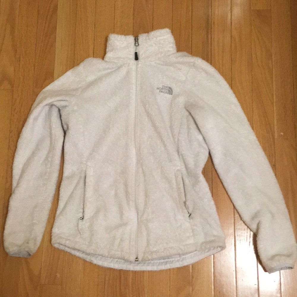 white north face fleece